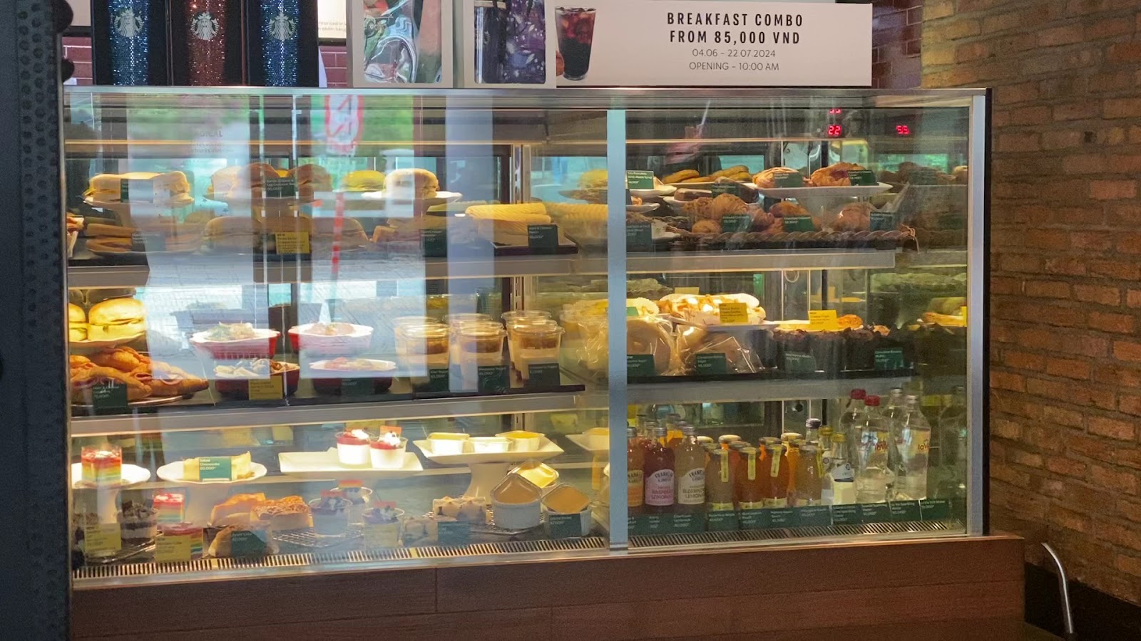 Starbucks Thao Dien photo 9 in Thao Dien