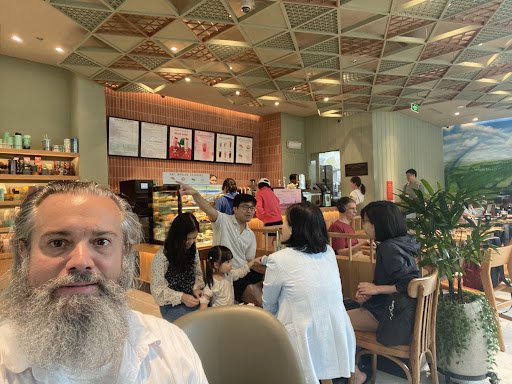 Starbucks Vincom Mega Mall Thảo Điền photo 3 in Thao Dien