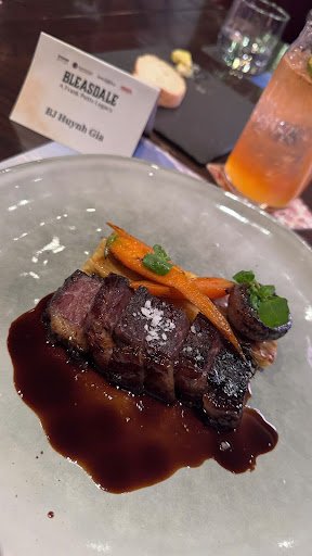 Stoker Woodfired Grill & Bar photo 3