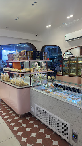 Sugar Town - Xô Viết Nghệ Tĩnh - Bakery in Thao Dien