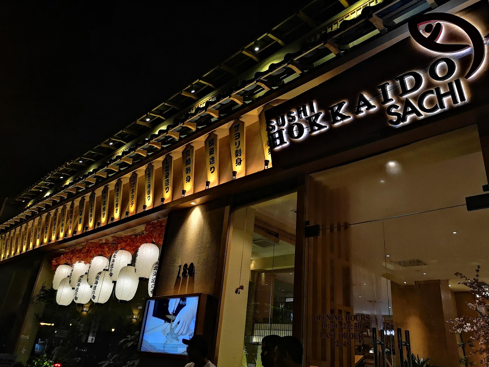 Sushi Hokkaido Sachi Pasteur - Japanese Restaurant in Thao Dien