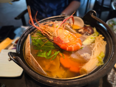 Lẩu hải sản