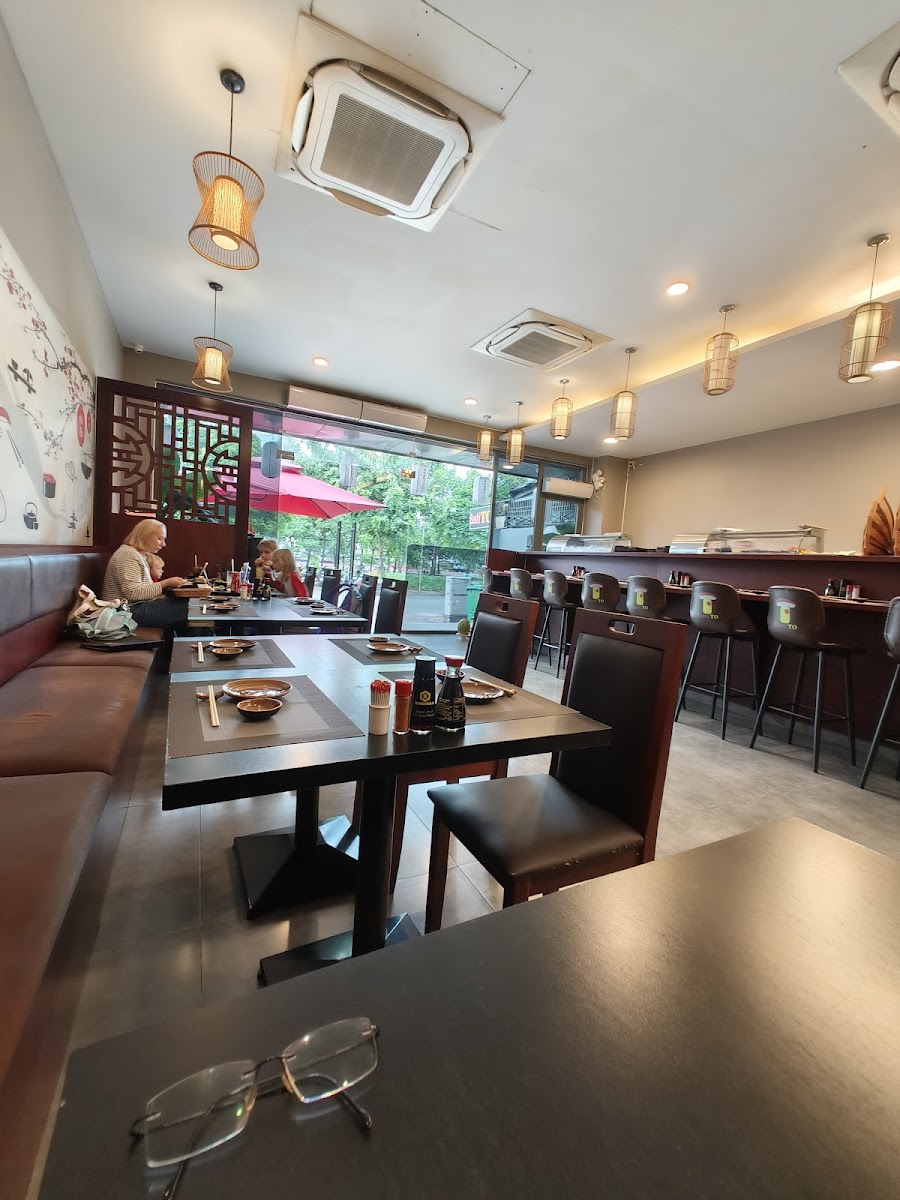 Sushi To photo 2 in Thao Dien