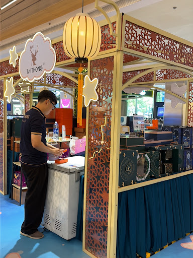 Tai Thong Bakery - Estella Place Store photo 3 in Thao Dien