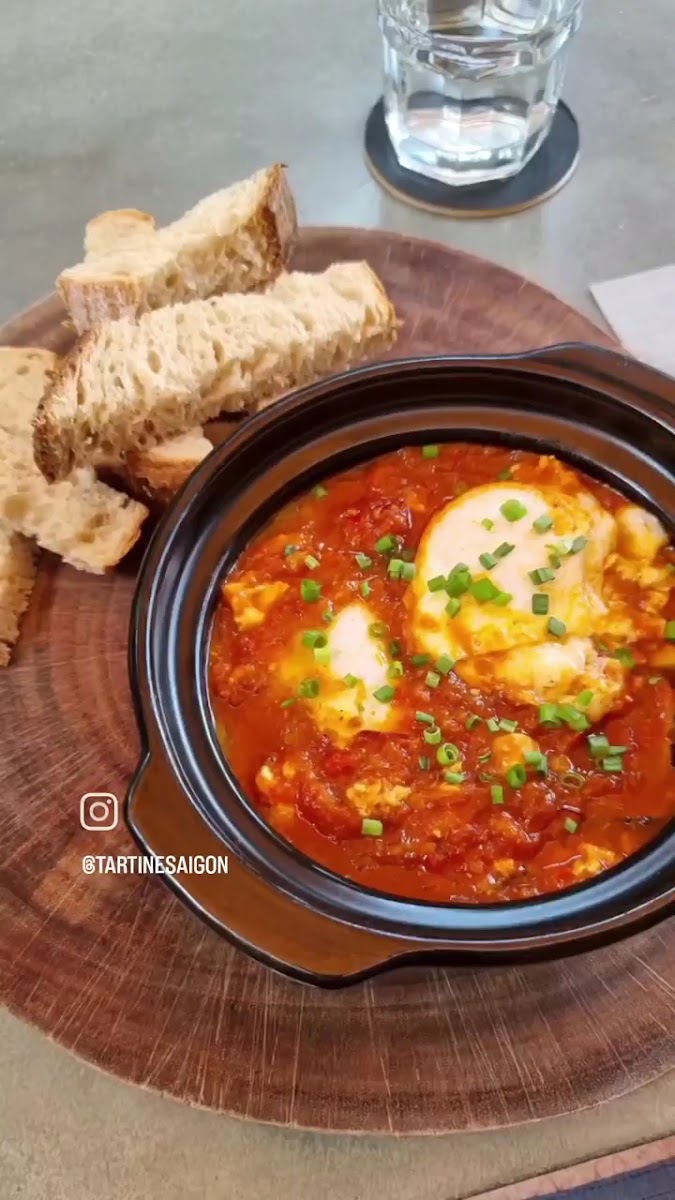 Tartine Saigon - 215 Lý Tự Trọng (4th floor), Q1 - Restaurant in Thao Dien