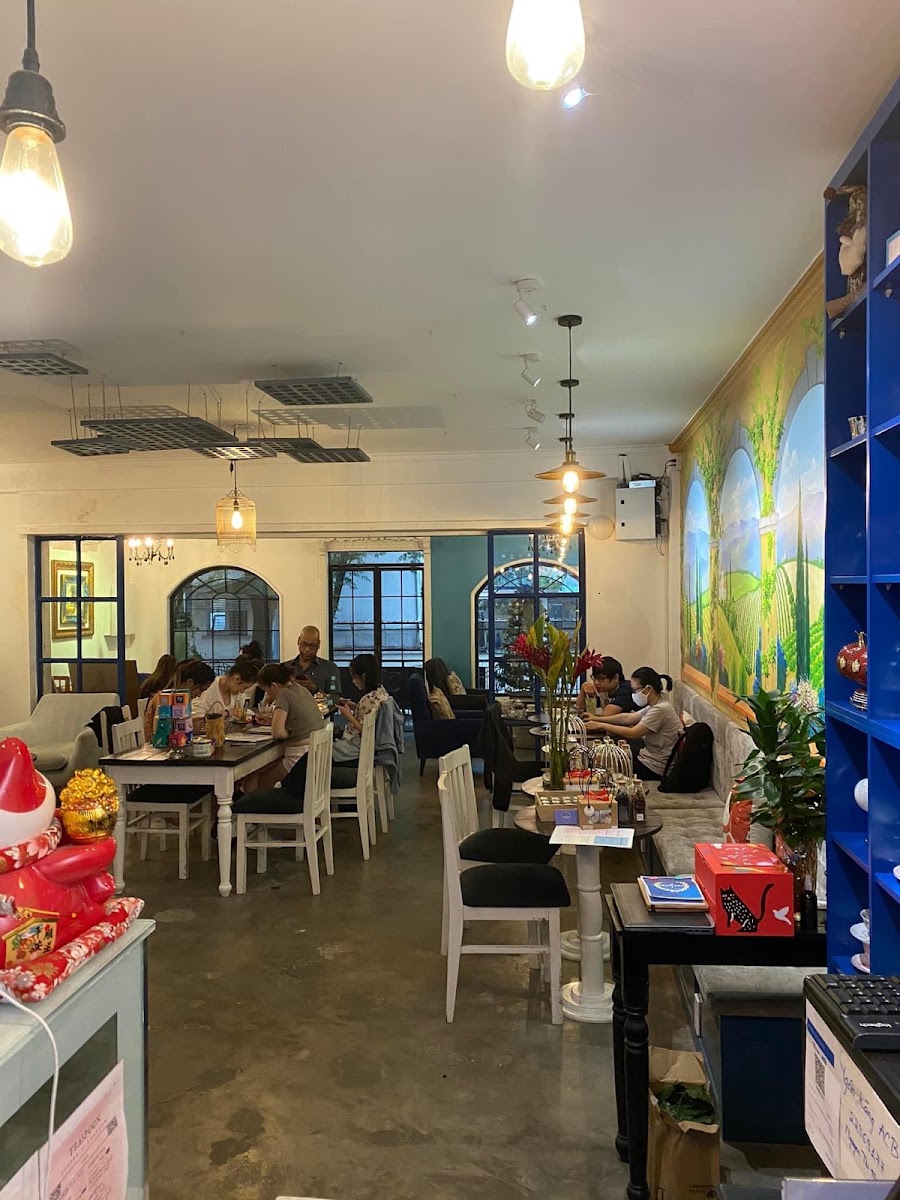 TEASPOON Coffee shop in Ho Chi Minh City - exterior
