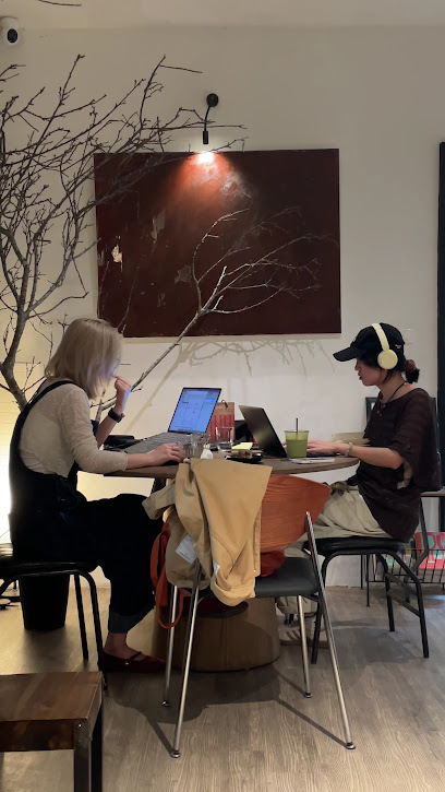 Tenement Coffee and Wine Bar - Cafes & Coffee in Thao Dien