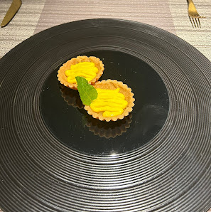 Yellow Cream Tartlets