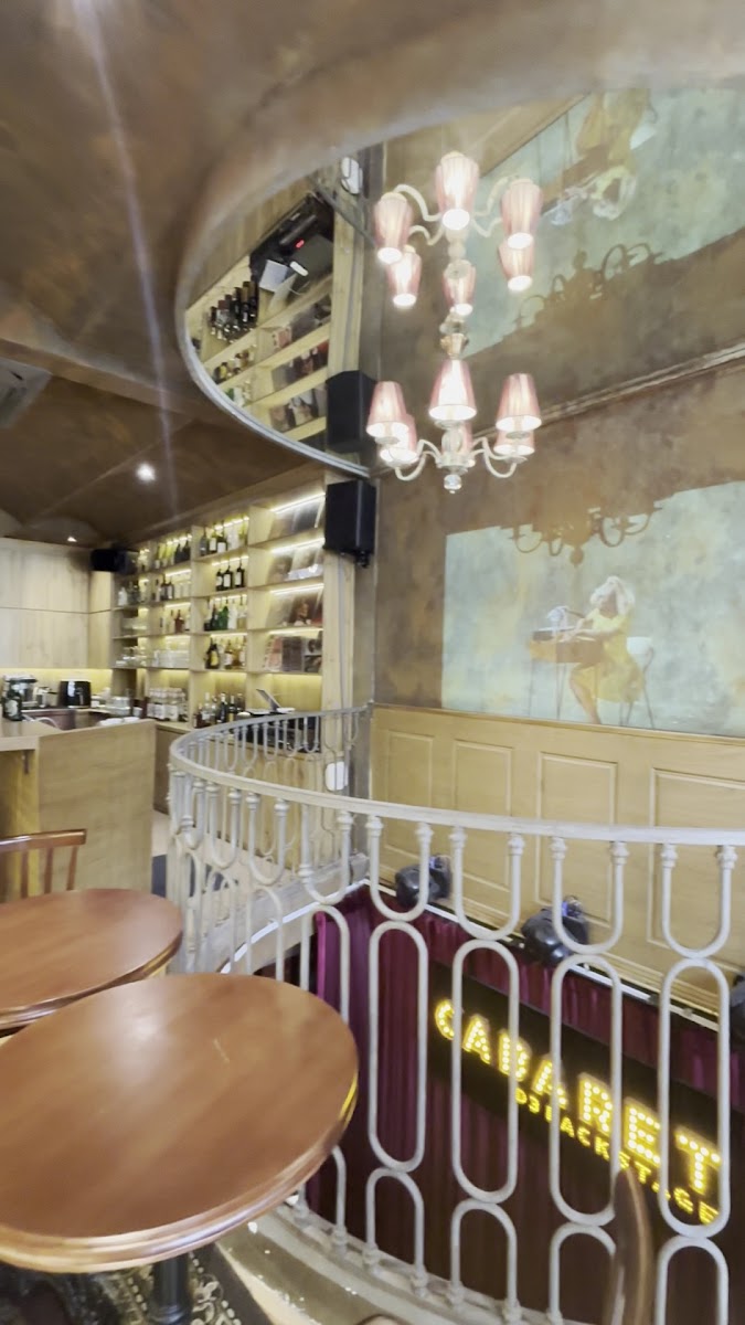 Than coffee and cocktail bar - Cocktail Bar in Thao Dien