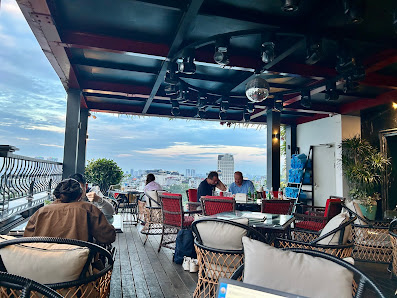 Thang Long Signature Restaurant & Rooftop Bar photo 7 in Thao Dien