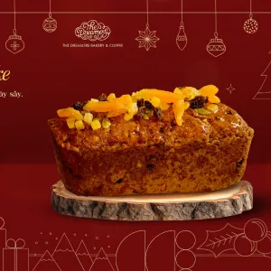 Bánh Christmas Fruit Cake 650G at The Dreamers Bakery & Coffee