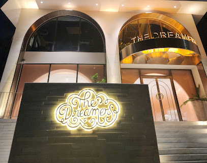 The Dreamers Dessert Bar Bakery in Ho Chi Minh City - exterior