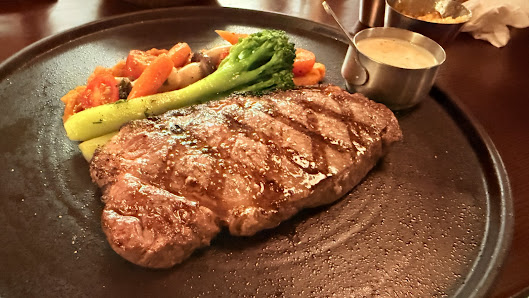 Steak with Roasted Vegetables