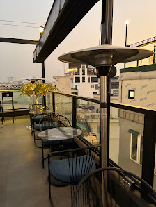 The Luxe Bar photo 6 in Thao Dien