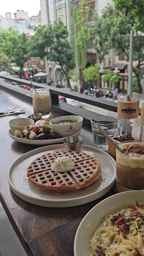 The Melbourne Cafe Brunch restaurant in Ho Chi Minh City - exterior