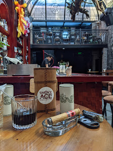 The Old Well Tiki Bar photo 6 in Thao Dien