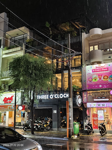 Three O’clock - Cafe in Thao Dien