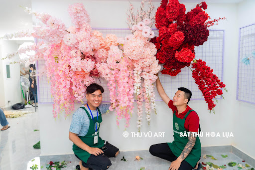 THU VŨ ART HCM - Nữ hoàng hoa lụa - Wholesale Florist in Thao Dien