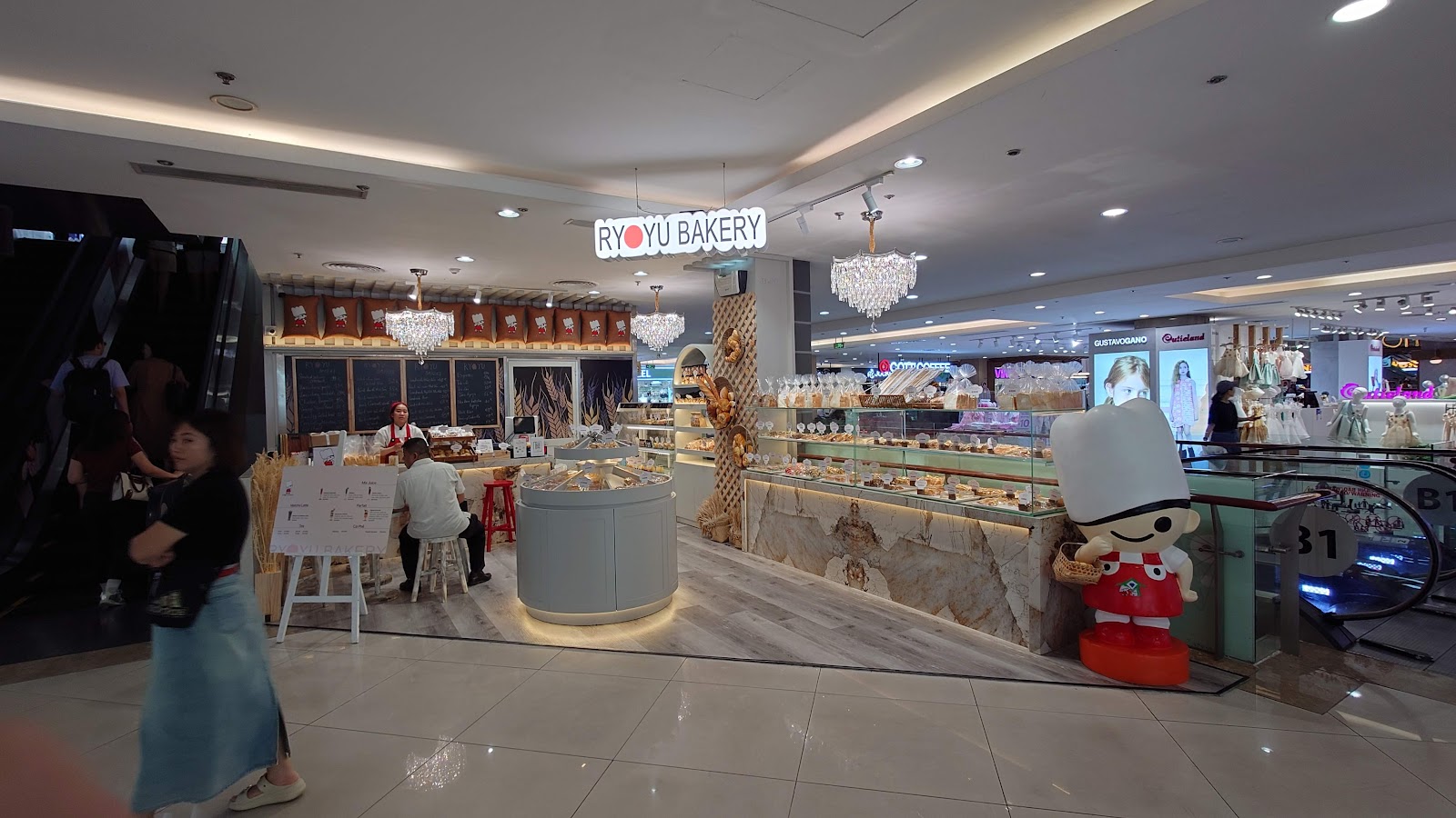 Tiệm bánh mì Ryoyu Bakery photo 9 in Thao Dien