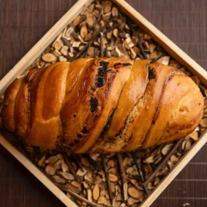 Chocolate chrysanthemum bread at Tiệm bánh mì Ryoyu Bakery