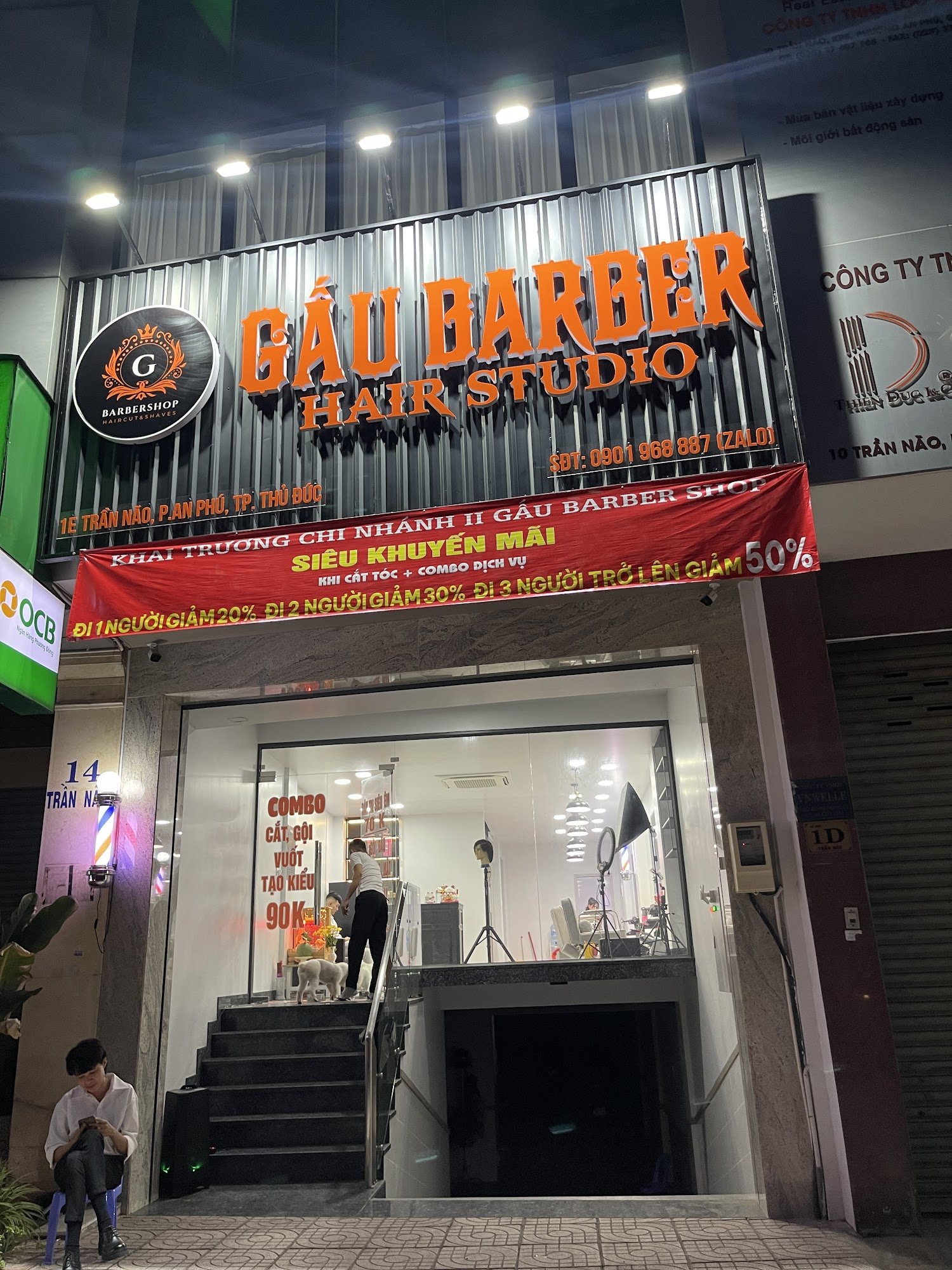 Tiệm cắt tóc nam Gấu Barber Thảo Điền photo 5 in Thao Dien