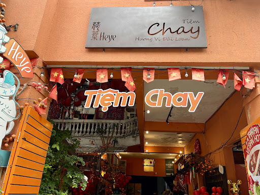 Tiệm Chay Heye - Hương Vị Đài Loan - Vegan Restaurant in Thao Dien