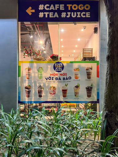 #TOGOcafe - Cafe & Local Dessert - Takeaway (Park 3 Vinhomes Central Park) Cafe in Thao Dien - exterior