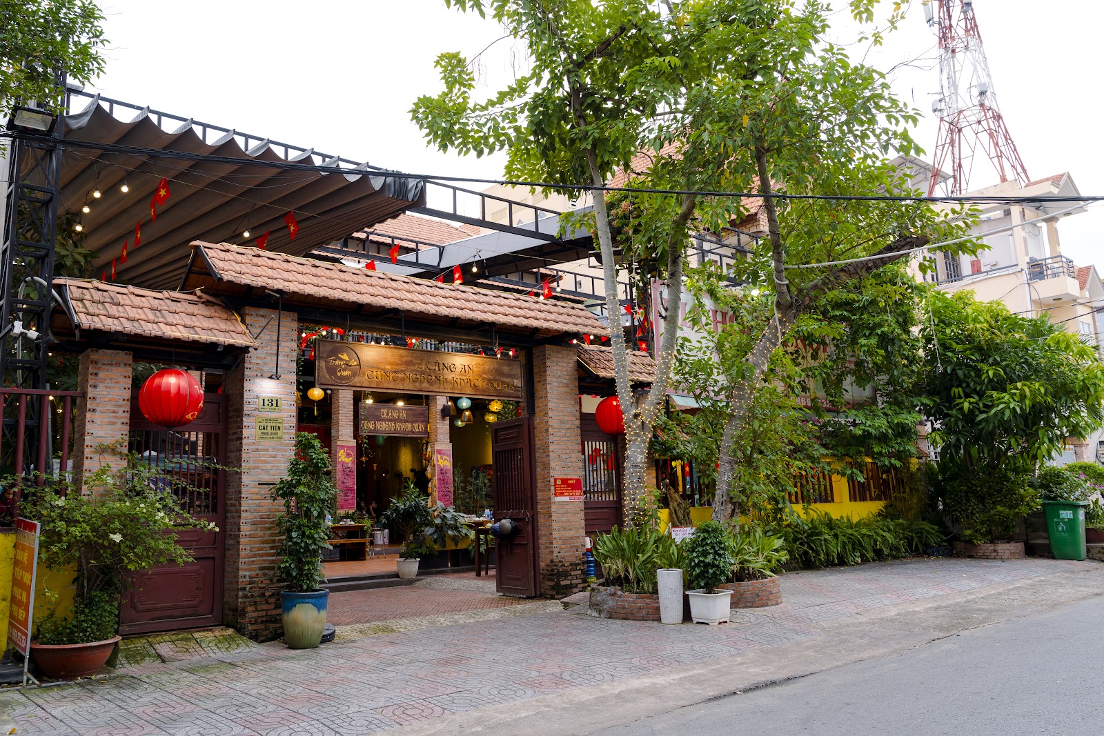 Tràng An Quán - Nhà hàng Ẩm Thực Đồng Quê Ngon Quận 7 - Vietnamese Restaurant in Thao Dien