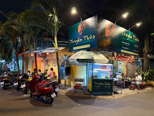 TRUYỀN THỪA - Nem nướng Vạn Ninh & Cơm vịt photo 6 in Thao Dien