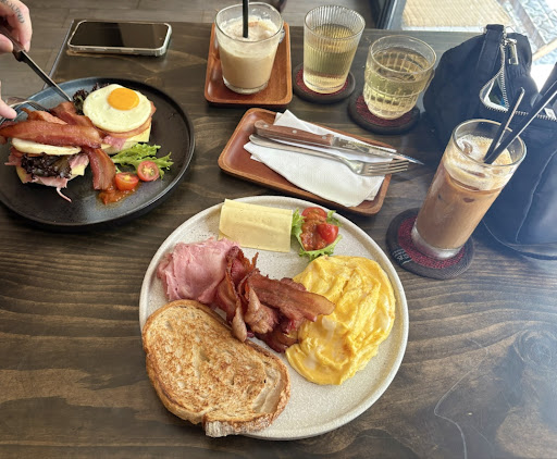 Uncle Nick's Cafe (& brunch) photo 5 in Thao Dien