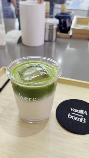 VanillA bomB (5F Cafe Apartment) photo 2 in Thao Dien