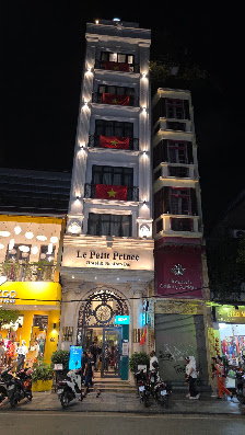 Victor Metropolis Lakeside Hotel & Rooftop Bar photo 6 in Thao Dien