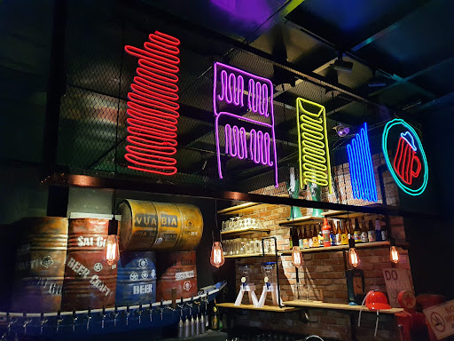 Vựa Bia Rụ - Wine & Craft Beer Fusion photo 3 in Thao Dien