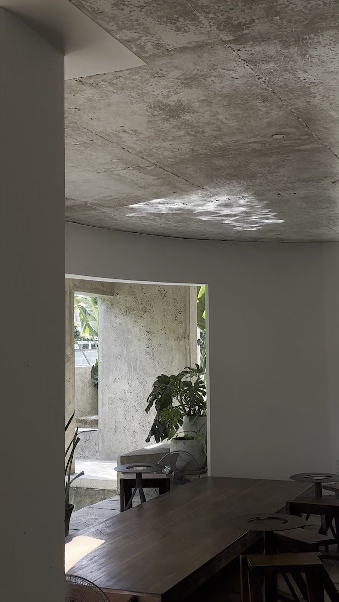 Vừa Vừa Cafe photo 1 in Thao Dien