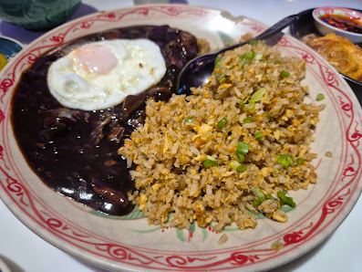 Fried Rice with Egg and Meat Sauce