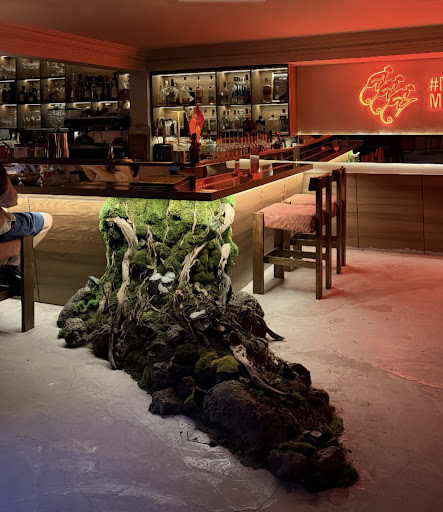XÀO XẠC BAR - Quán Rượu Dưới Hiên photo 7 in Thao Dien