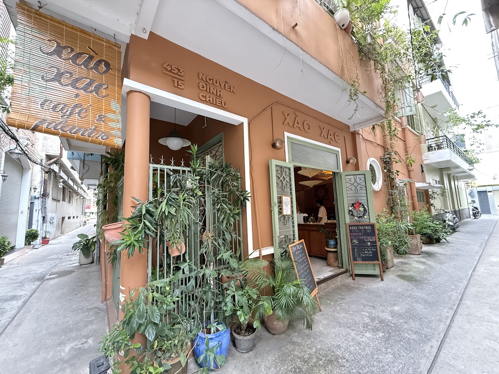 Xào Xạc cafe & plants - Coffee Shop in Thao Dien