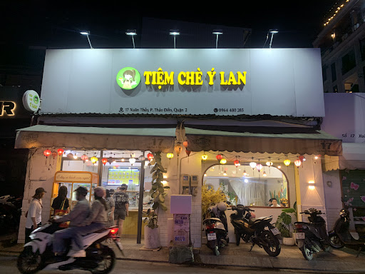 Y Lan Dessert Shop photo 8 in Thao Dien