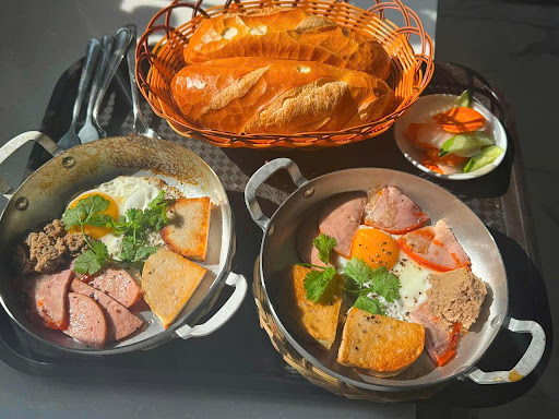 Yolk Cafe - Bistro in Thao Dien