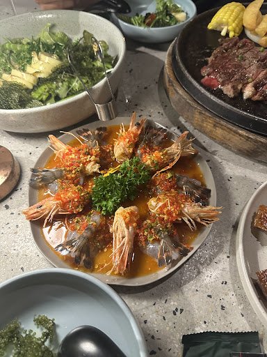 Steamed Shrimp with Chili Sauce