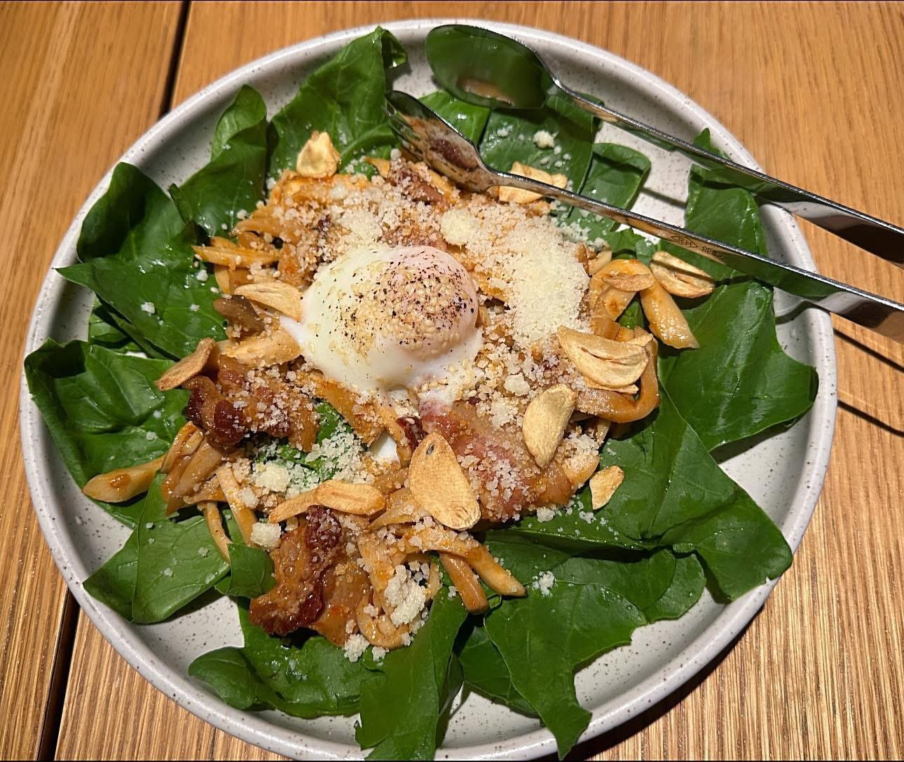 Spinach Bowl with Poached Egg and Almonds